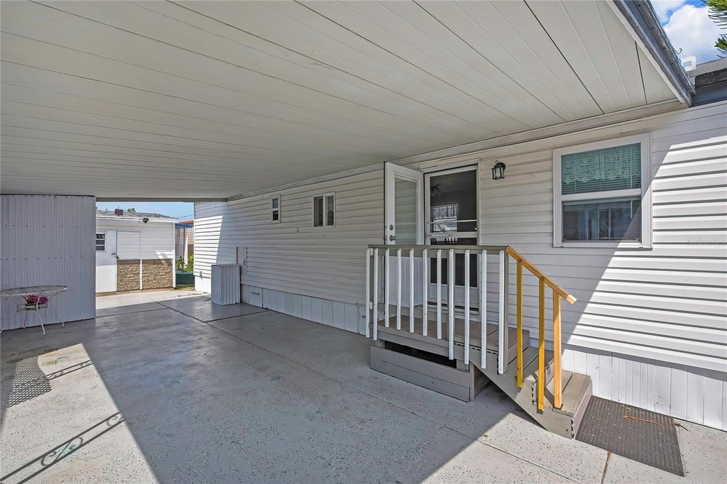 Photo of 770 32nd Avenue S #522, St Petersburg, FL 33705 (MLS # TB8505974)