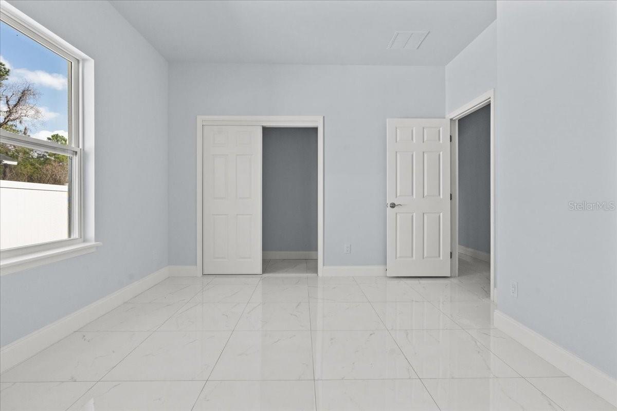 DELTONA LAKES UNIT 32 - Residential
