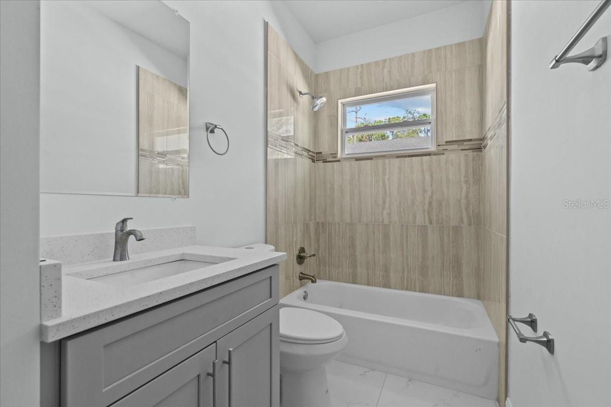 DELTONA LAKES UNIT 32 - Residential