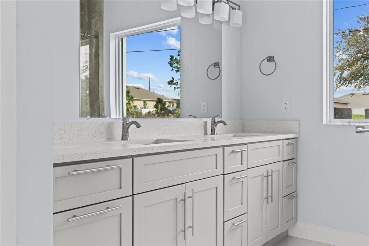 DELTONA LAKES UNIT 32 - Residential