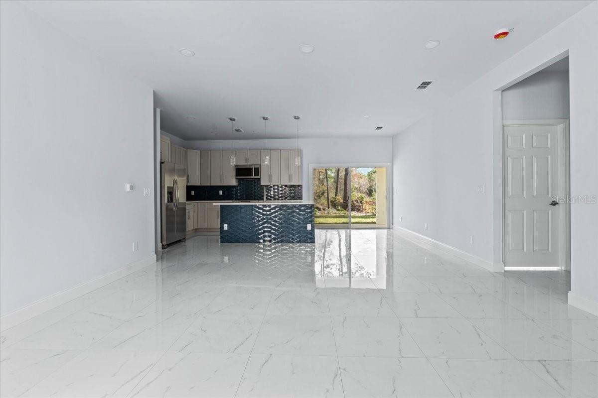 DELTONA LAKES UNIT 32 - Residential