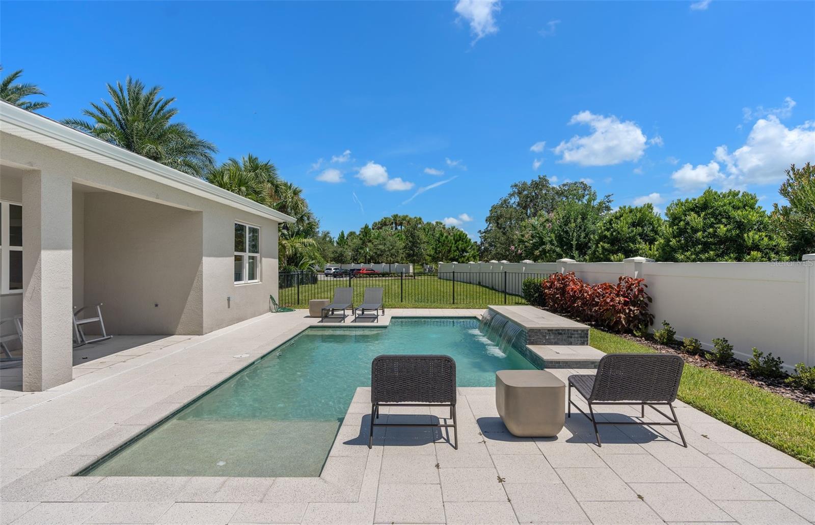 DEL WEBB SUNBRIDGE - Residential