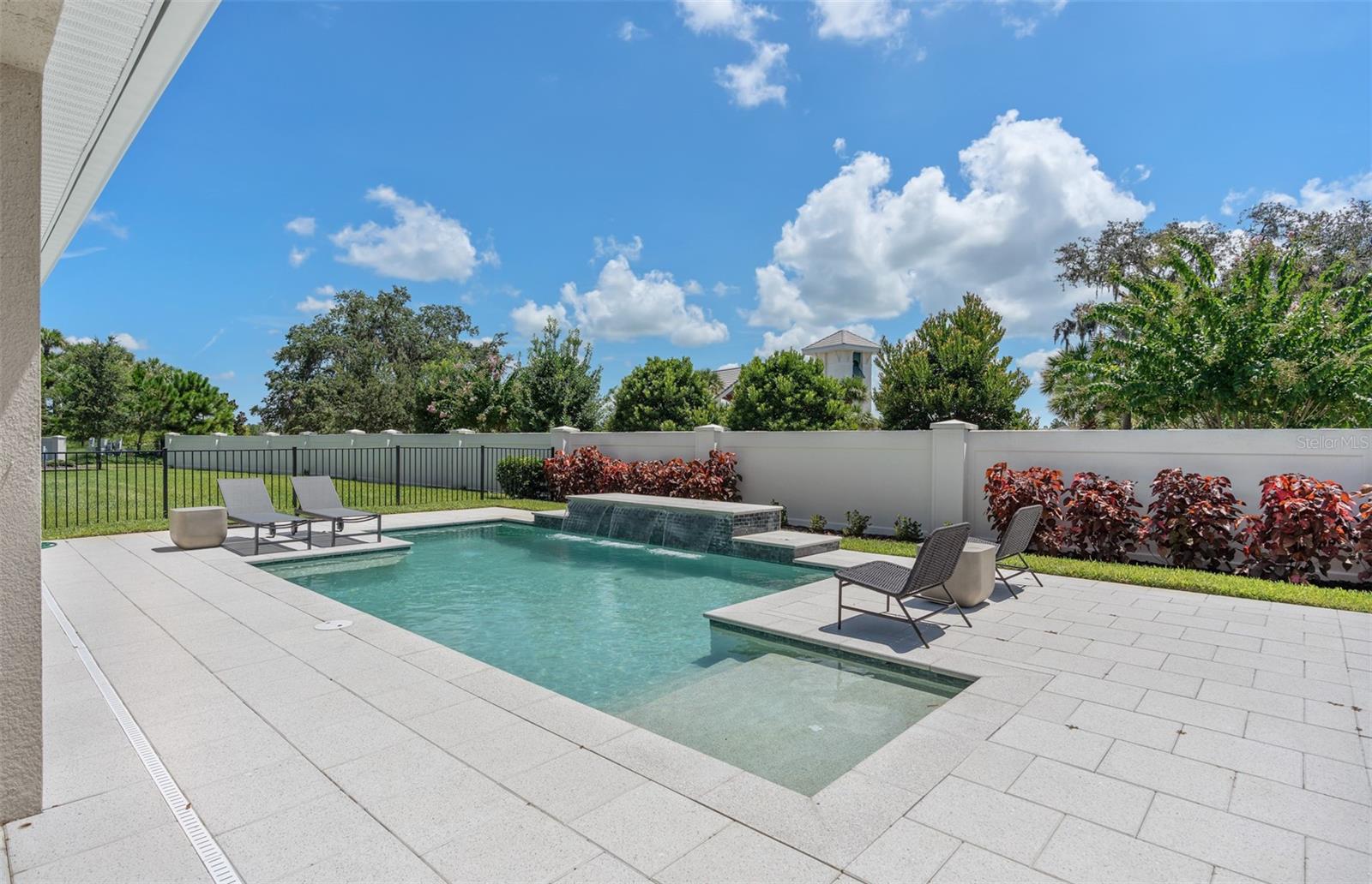 DEL WEBB SUNBRIDGE - Residential