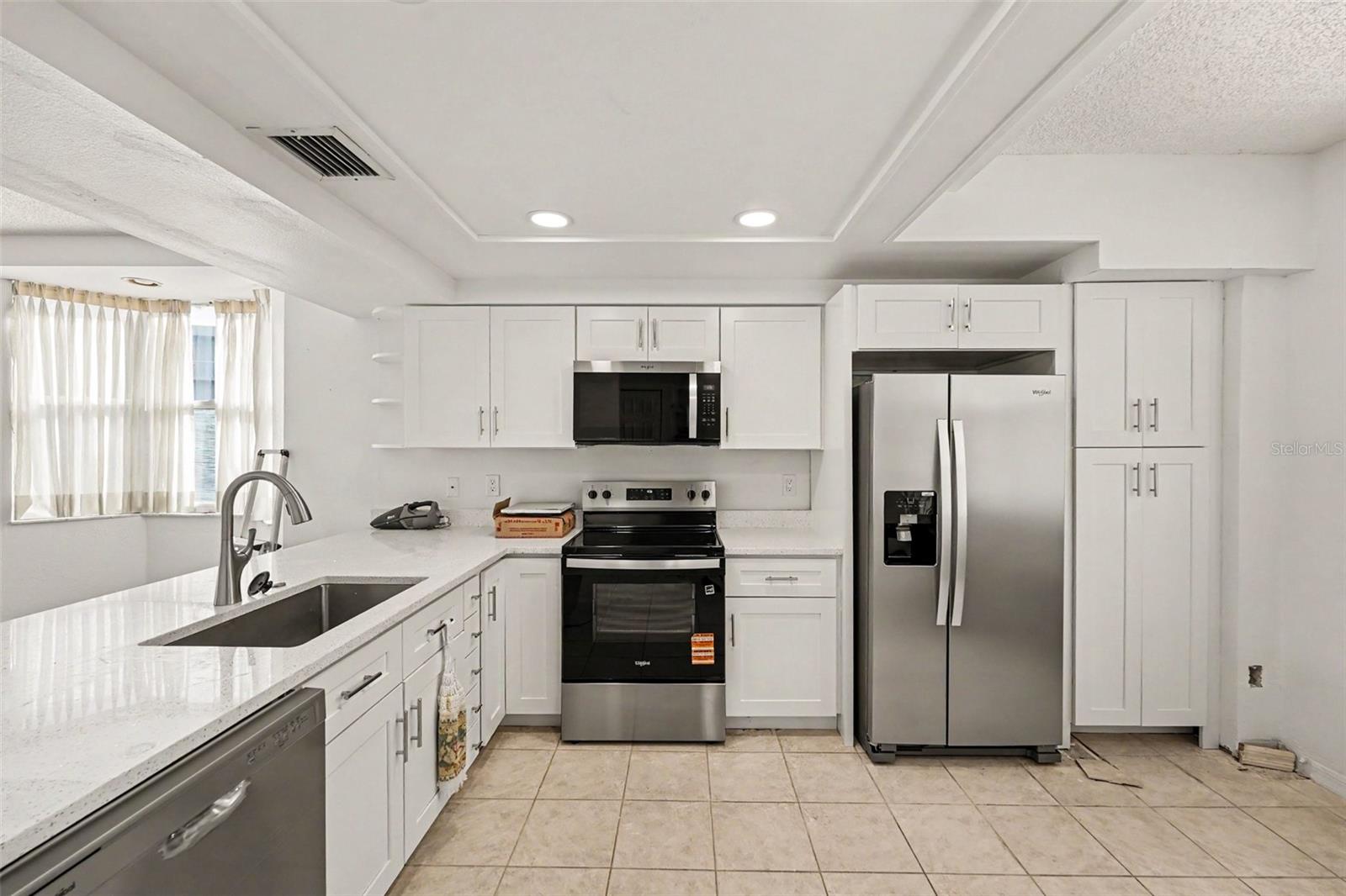 SHORES OF LONG BAYOU CONDO - Residential
