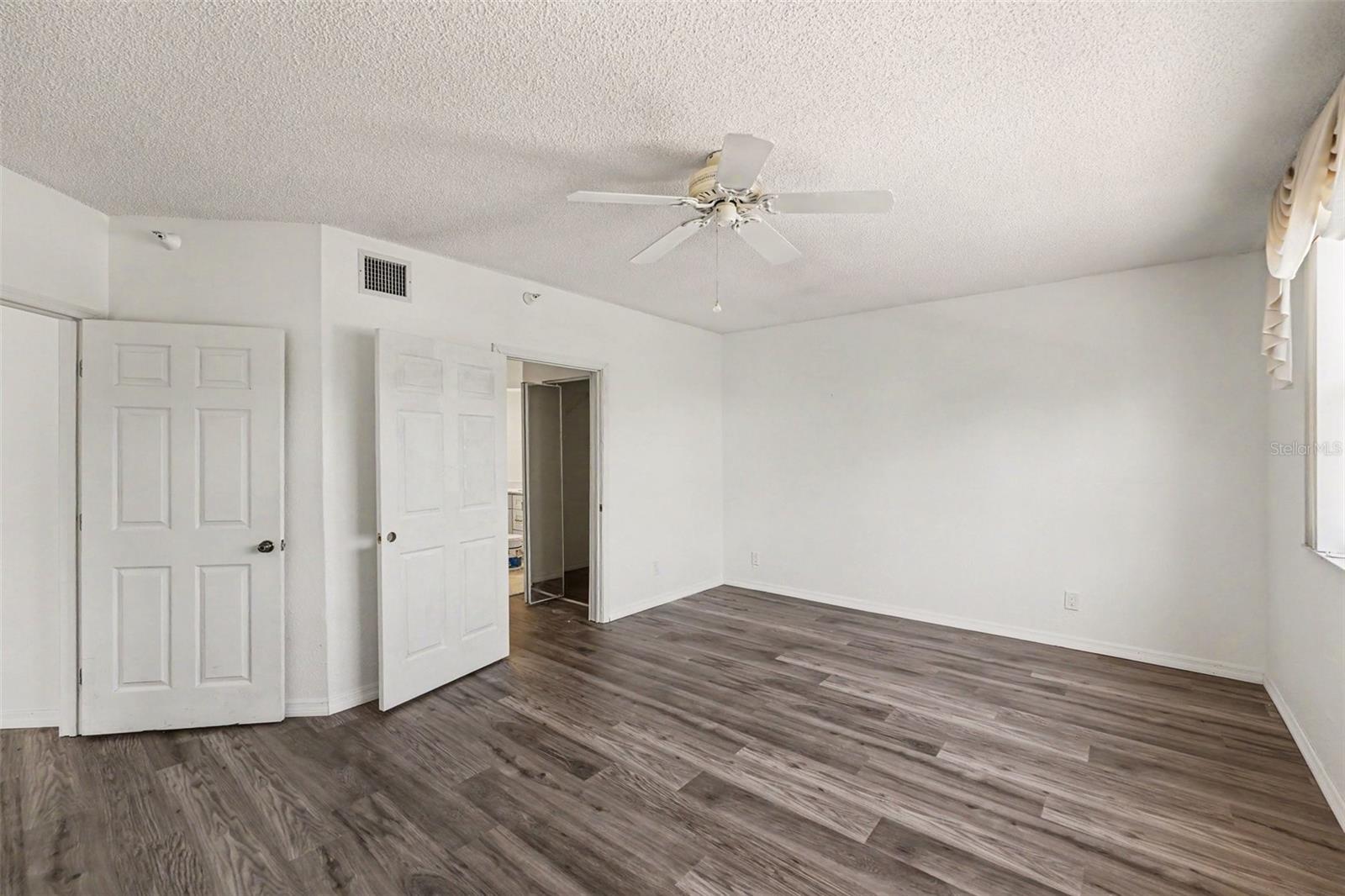 SHORES OF LONG BAYOU CONDO - Residential