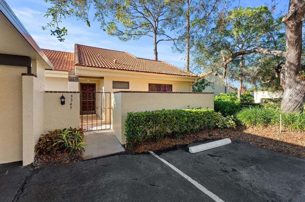 5343 HUNTINGWOOD COURT 33