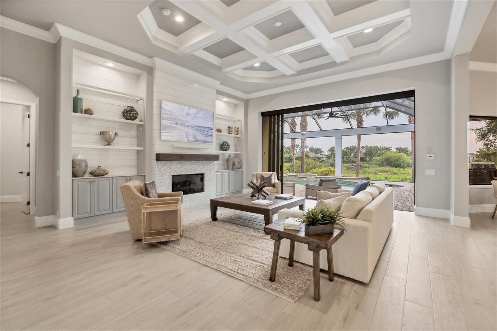 LAKE CLUB PH I - Residential