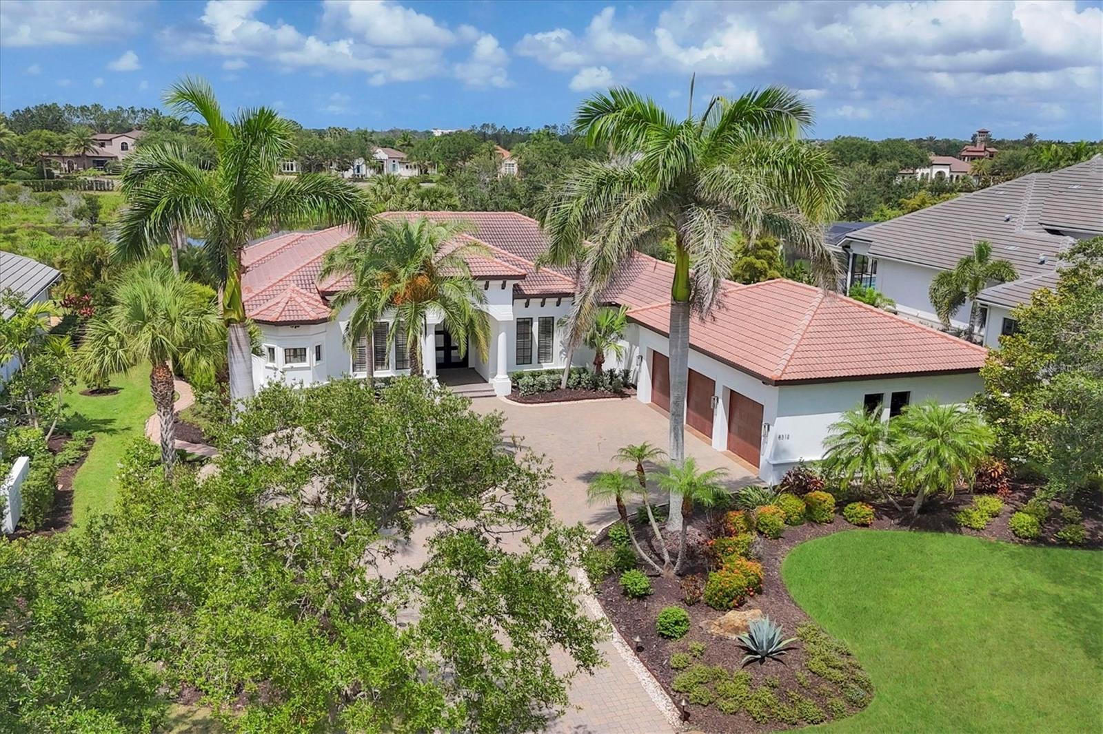 LAKE CLUB PH I - Residential