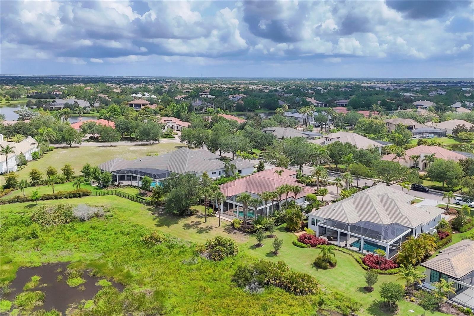 LAKE CLUB PH I - Residential