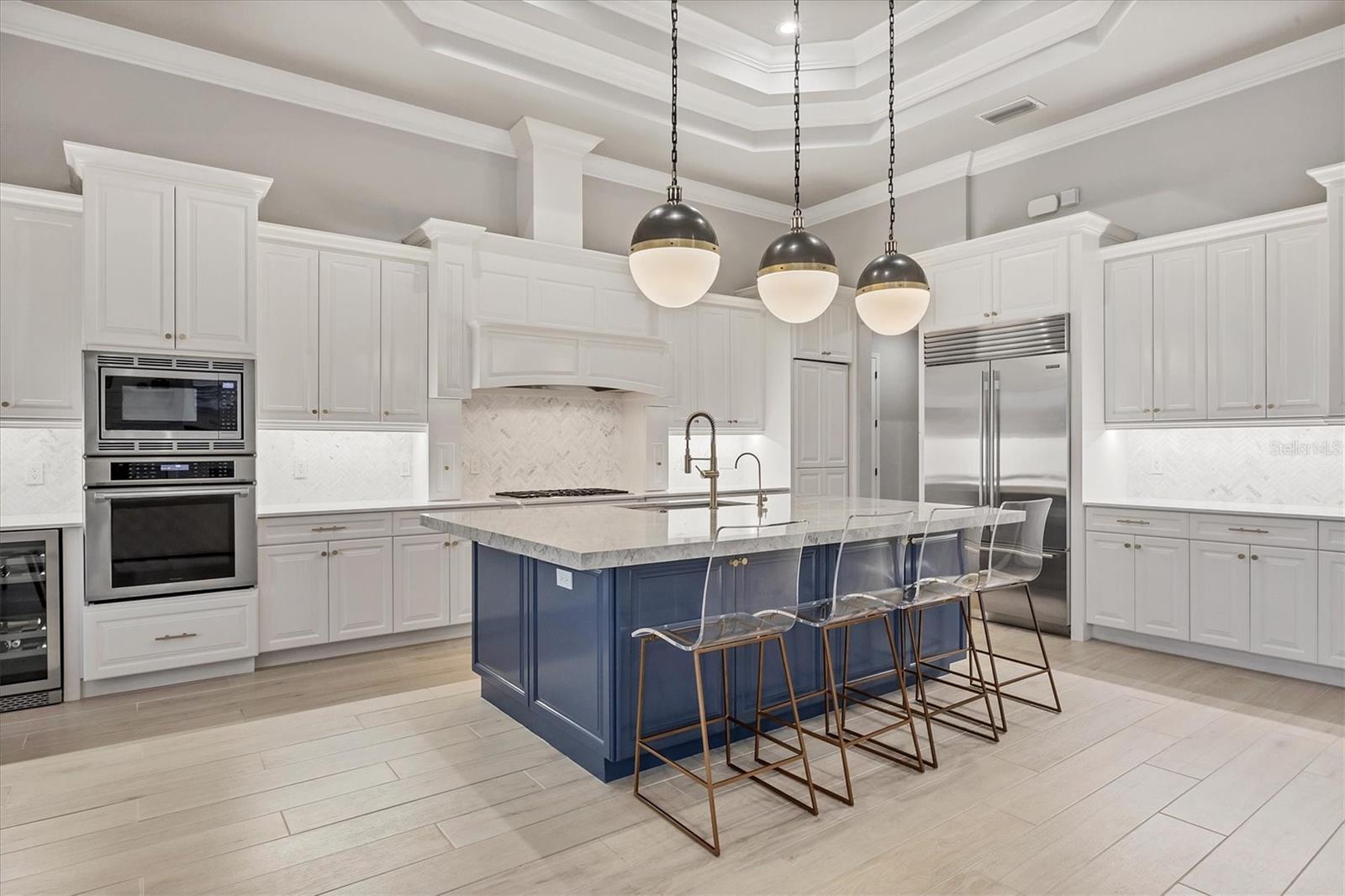 LAKE CLUB PH I - Residential