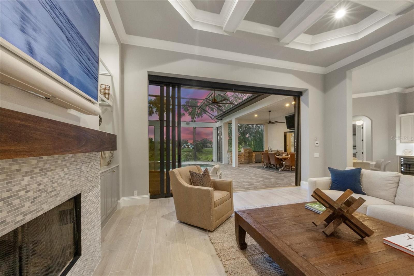 8312 CATAMARAN CIRCLE