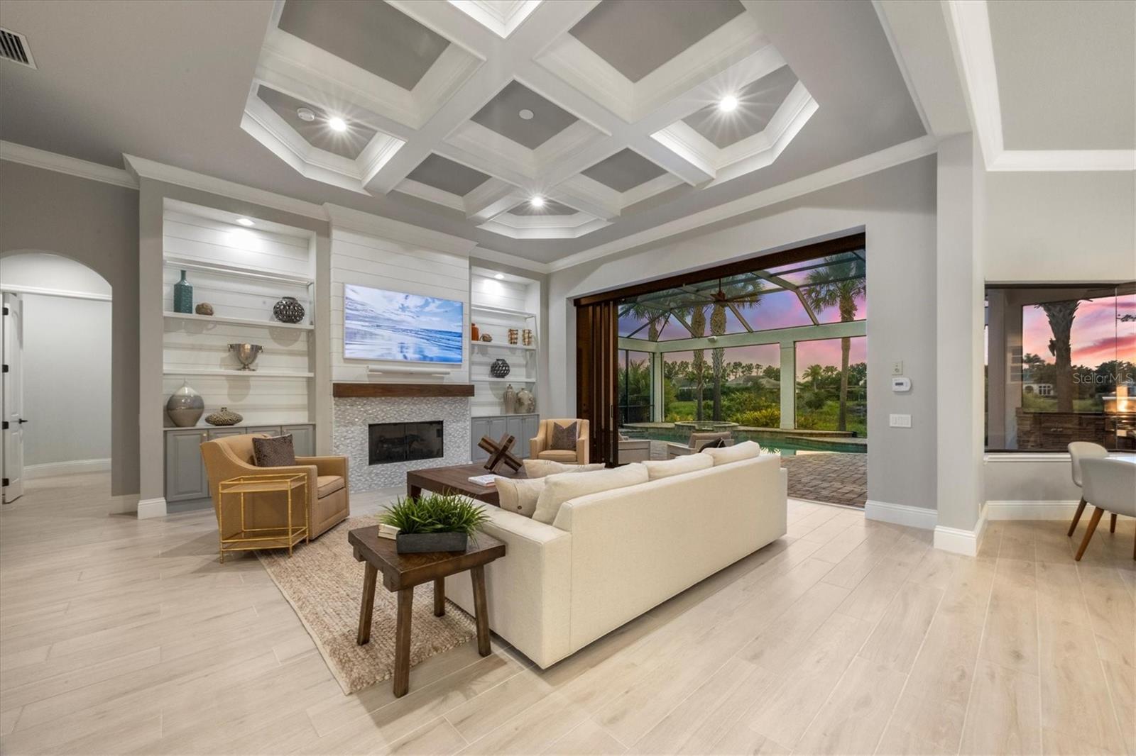 8312 CATAMARAN CIRCLE