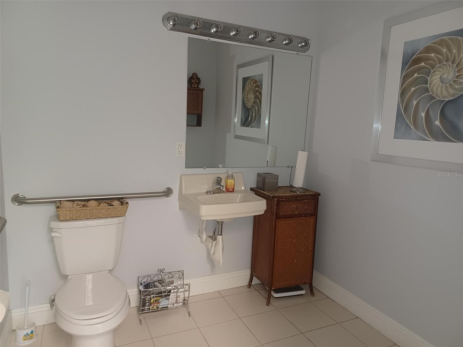 BELLEAIR - Commercial Sale