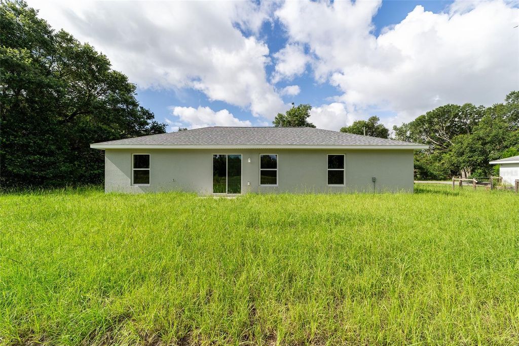 Photo of 17590 SW 112th Place, Dunnellon, FL 34432 (MLS # OM708558)