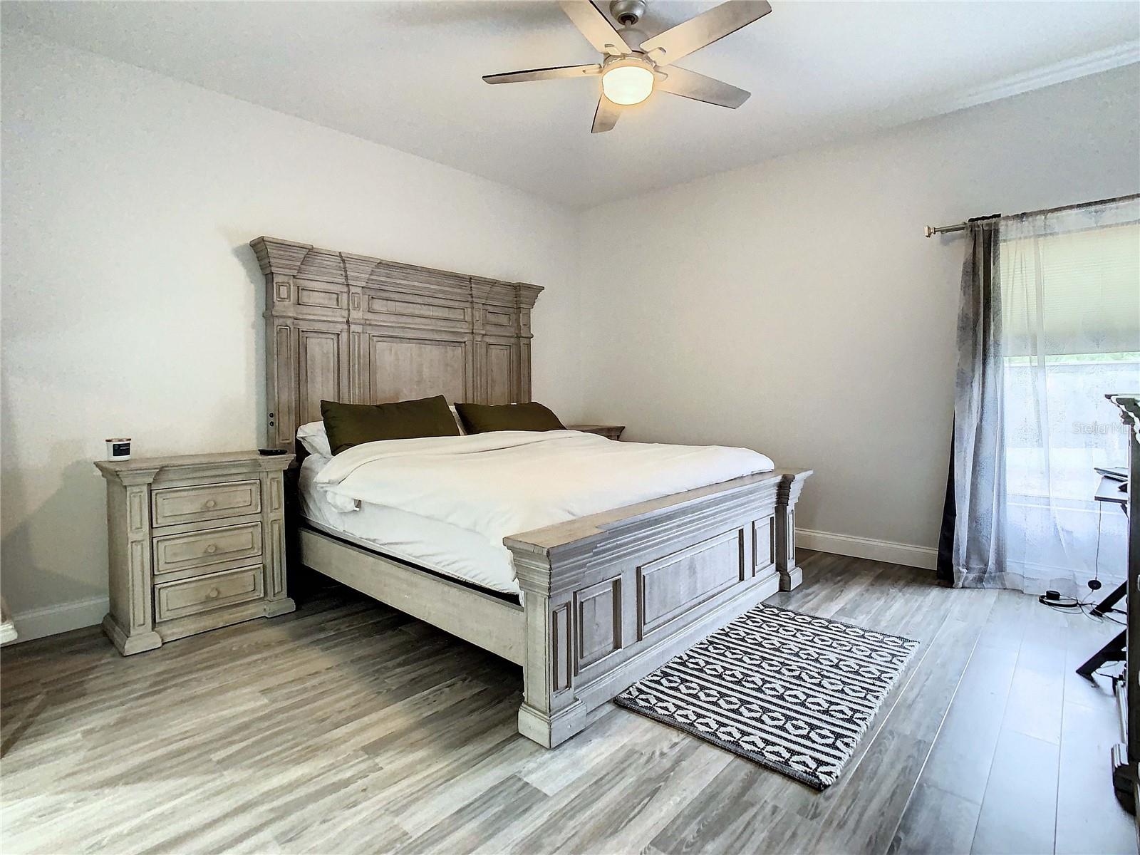 PLANTATION PALMS PH 02-B - Residential Lease