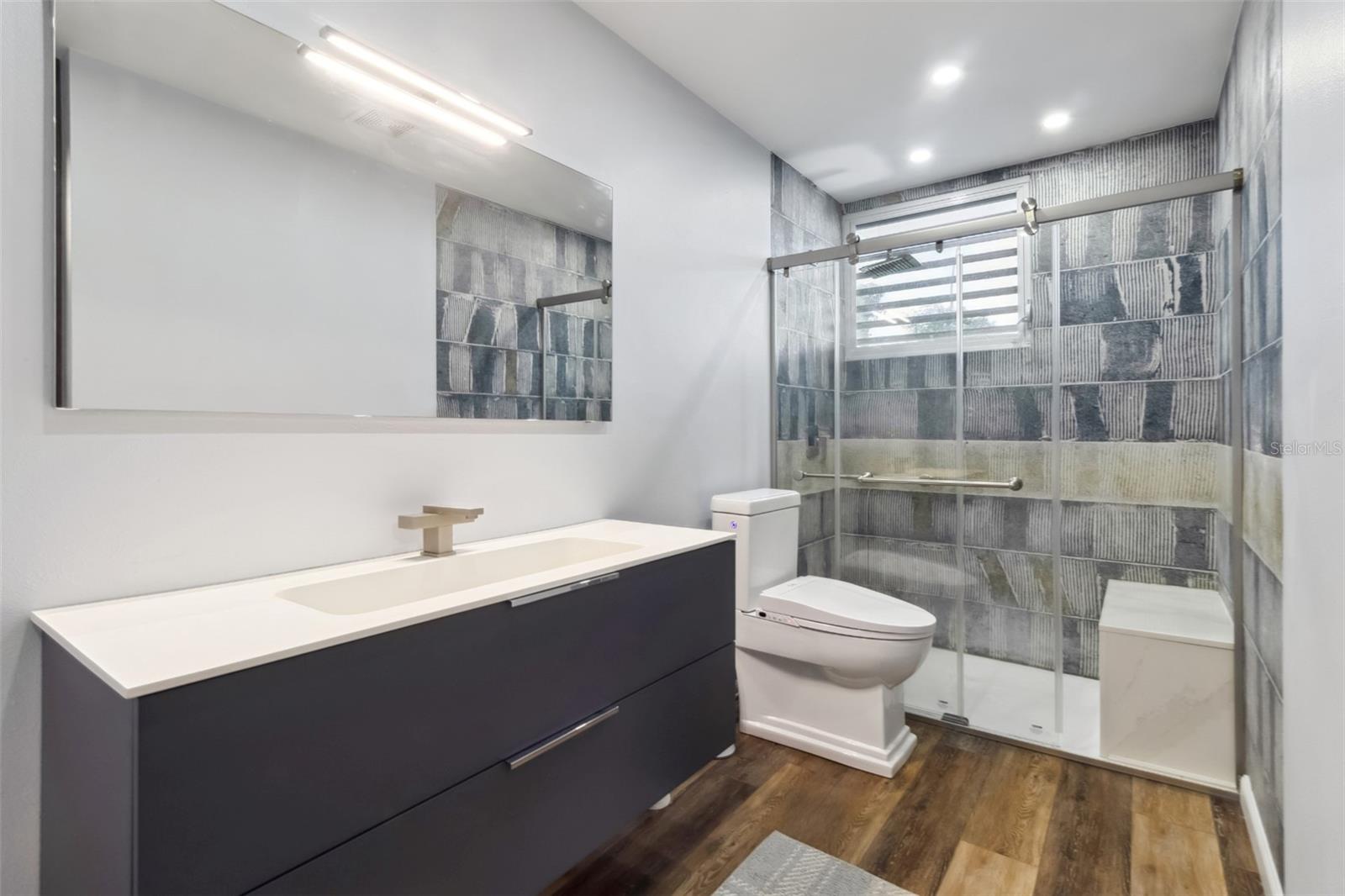 CASA AZUL (RIOMAR LAS PICUAS) - Residential