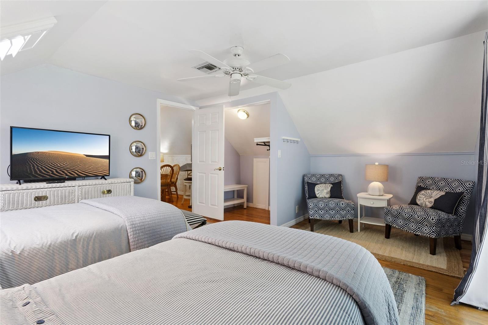 W E HUDSONS SUB - Residential