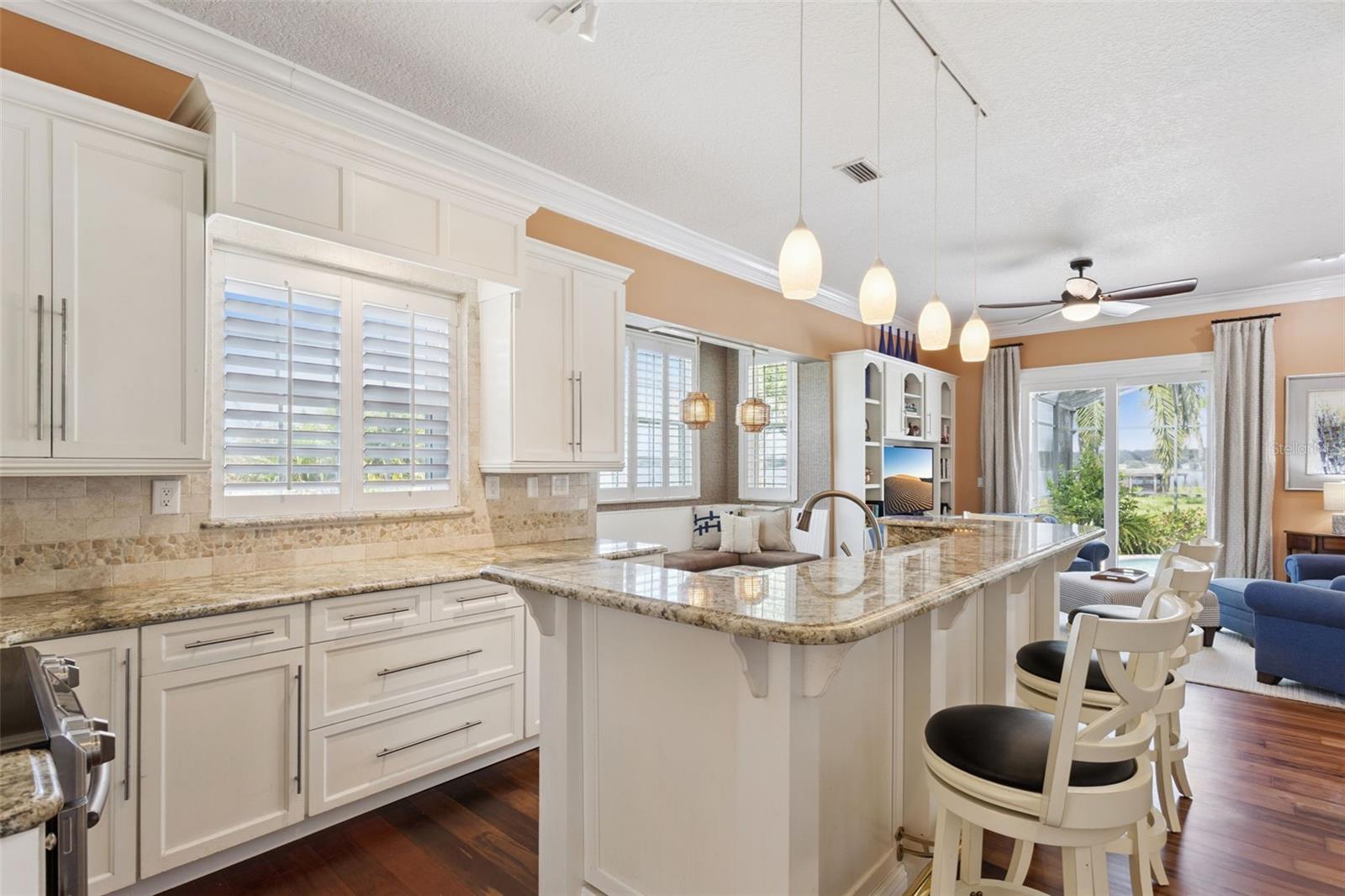 W E HUDSONS SUB - Residential