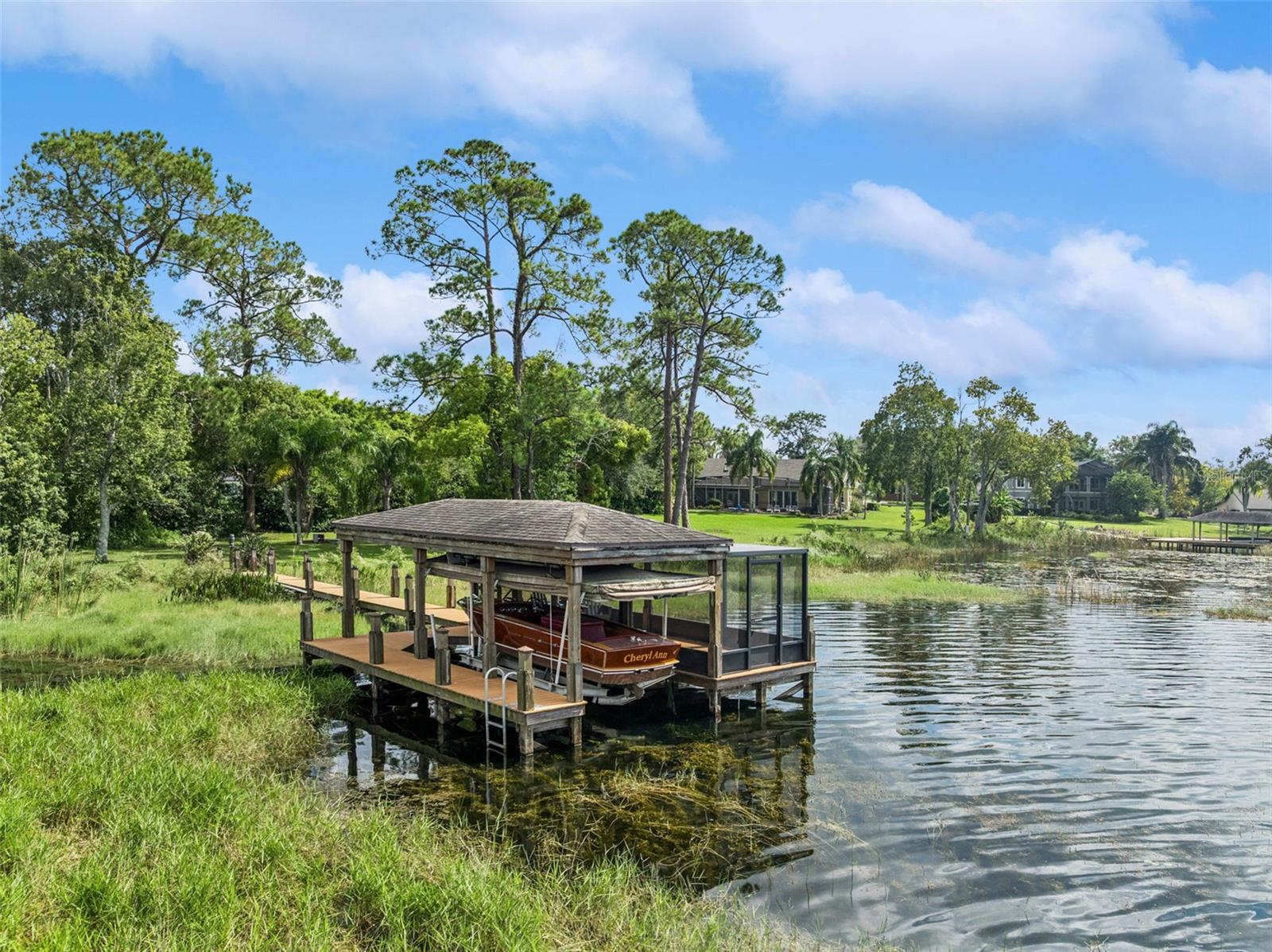 W E HUDSONS SUB - Residential