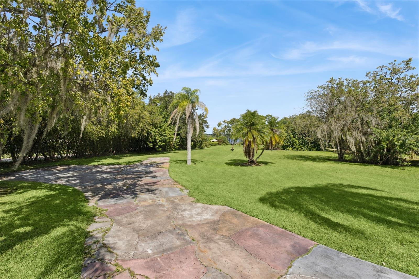 W E HUDSONS SUB - Residential