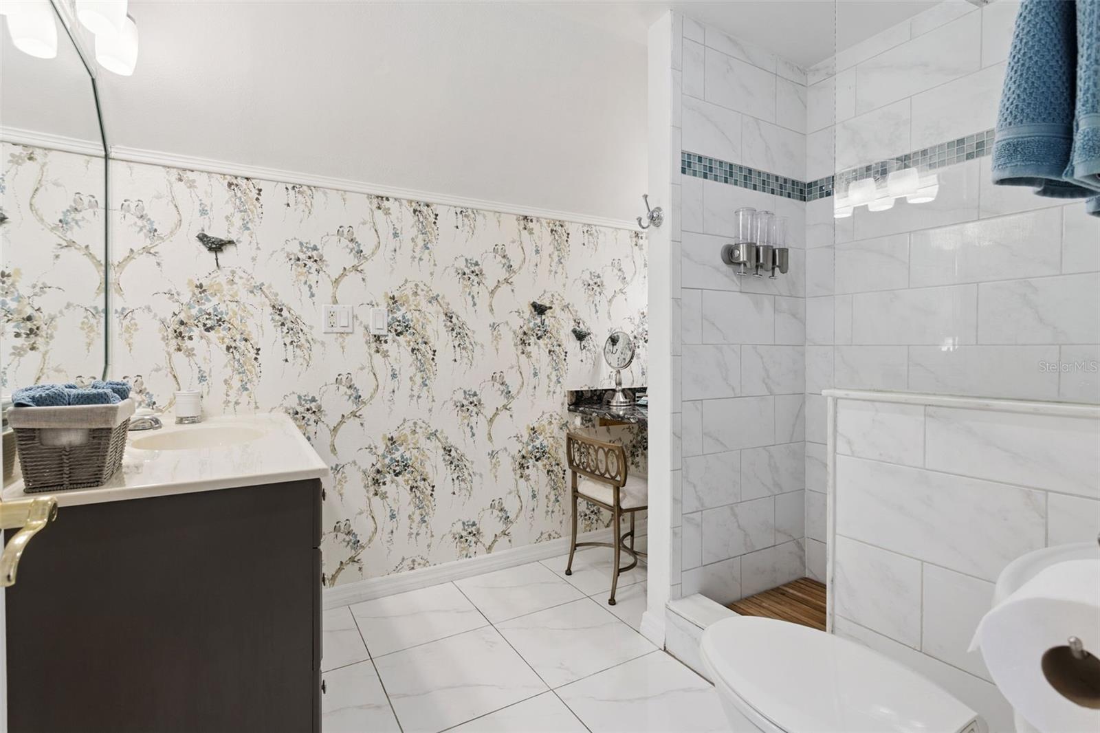 W E HUDSONS SUB - Residential