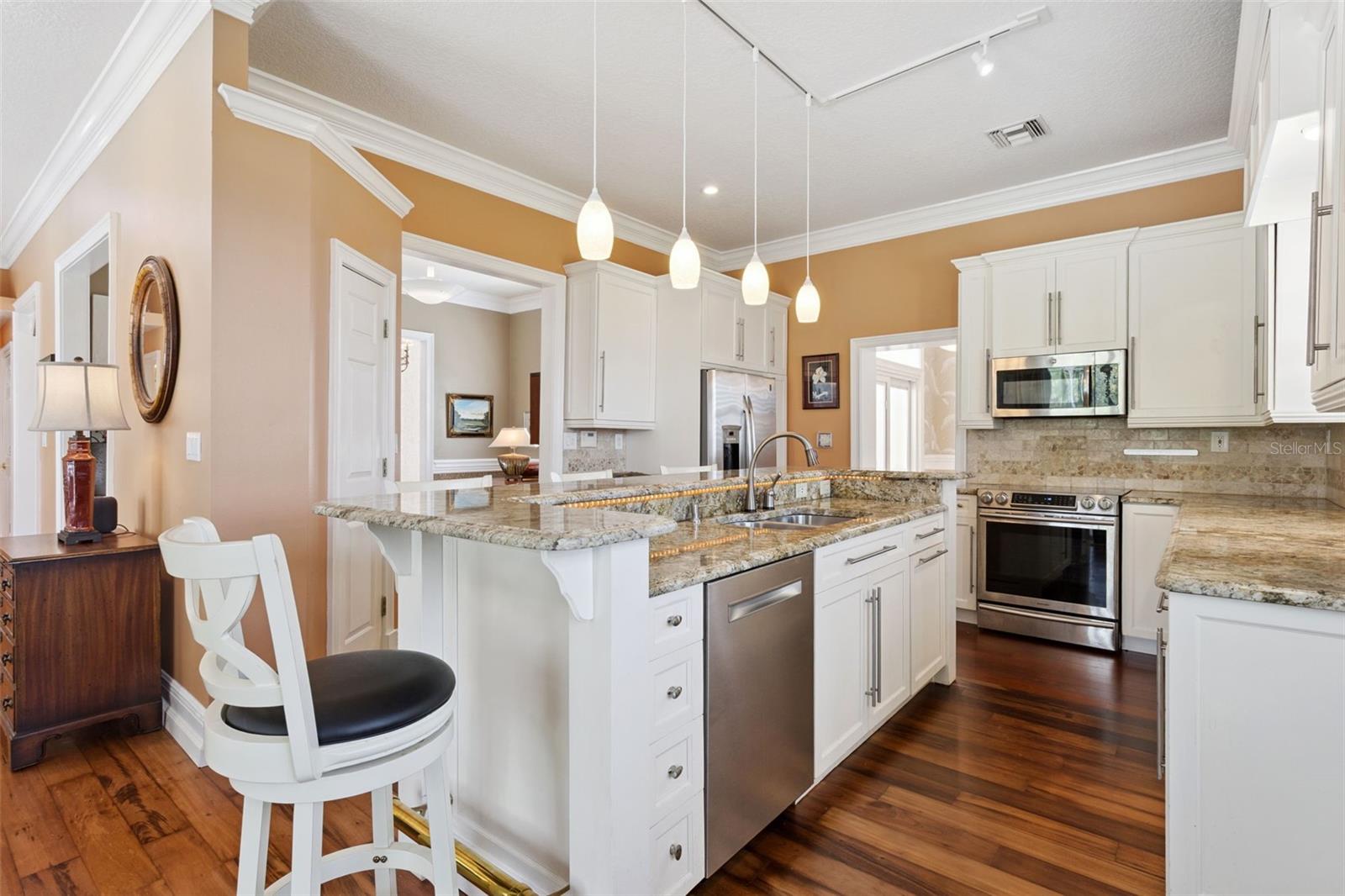 W E HUDSONS SUB - Residential