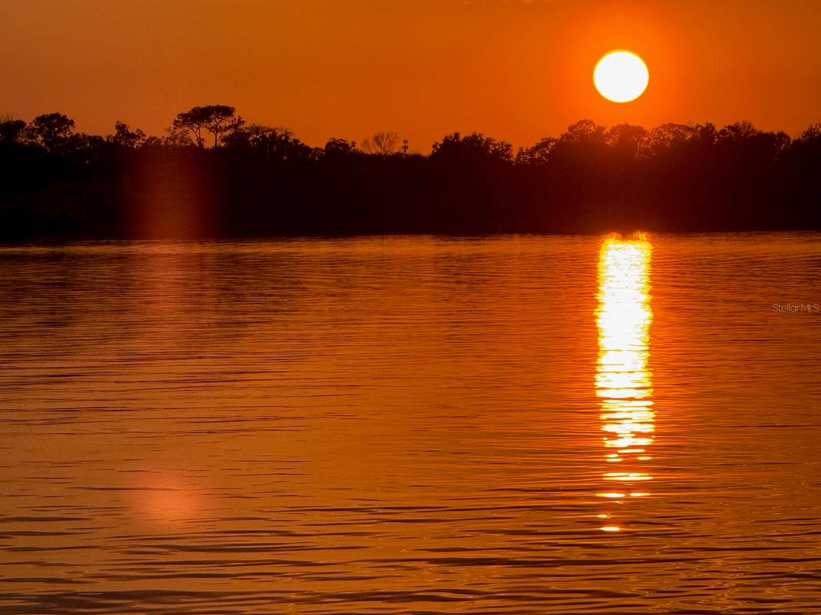 W E HUDSONS SUB - Residential