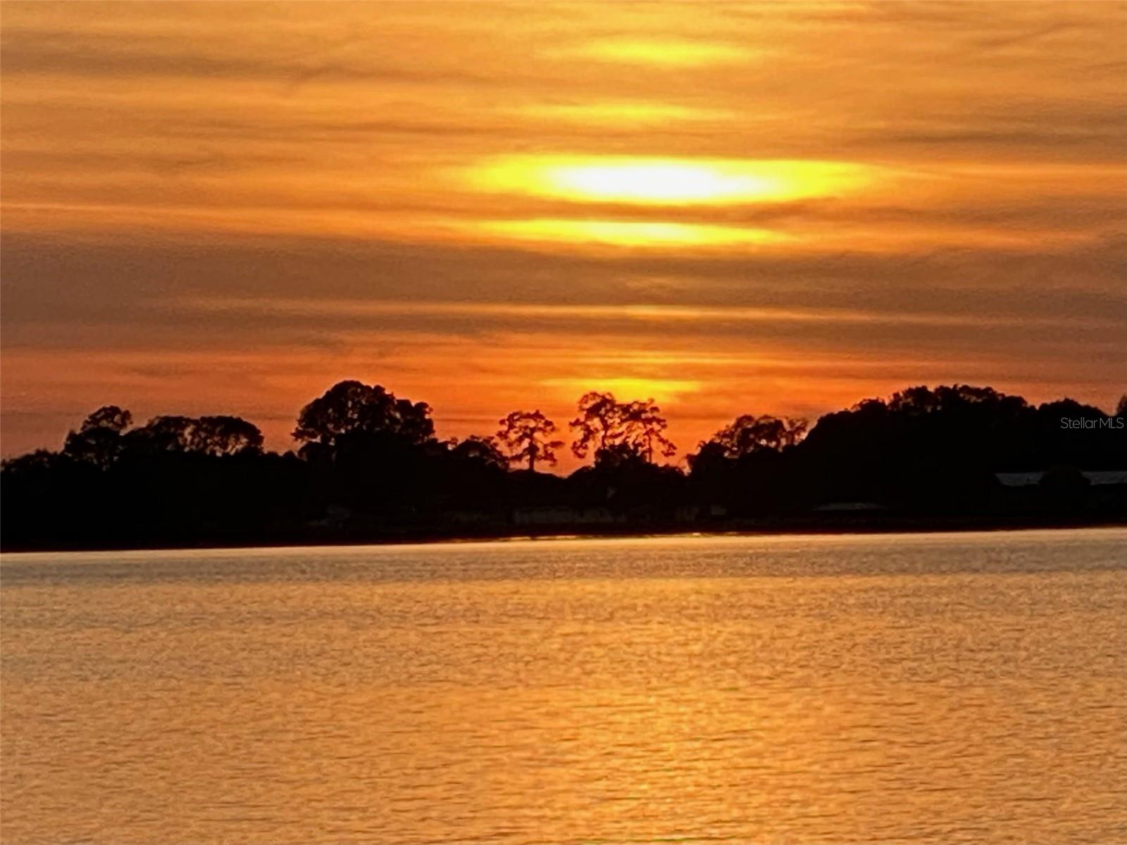 W E HUDSONS SUB - Residential