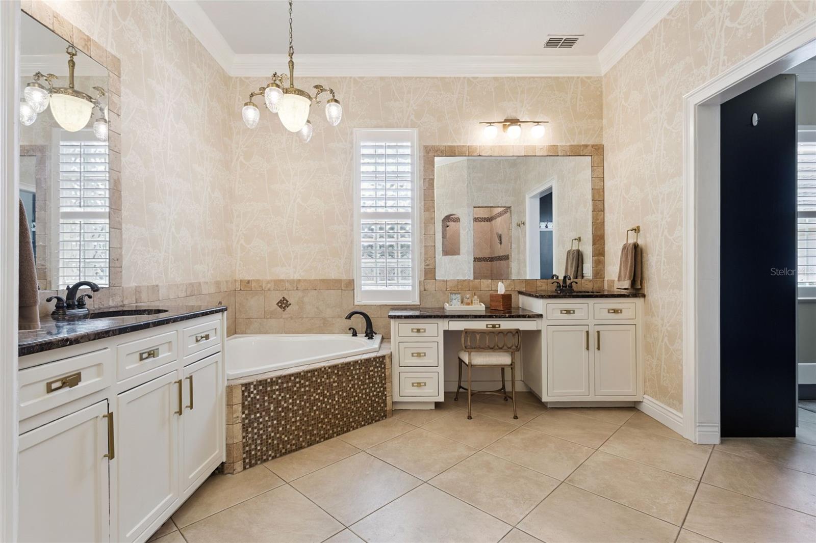 W E HUDSONS SUB - Residential