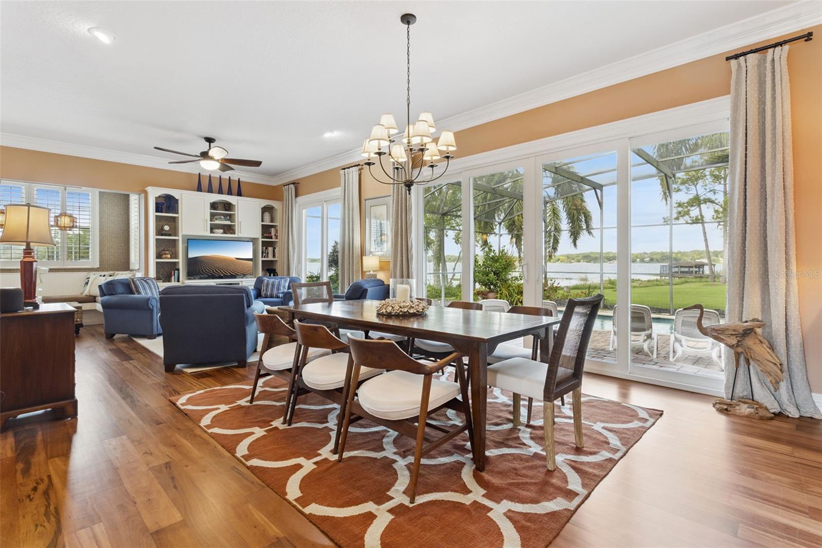 W E HUDSONS SUB - Residential