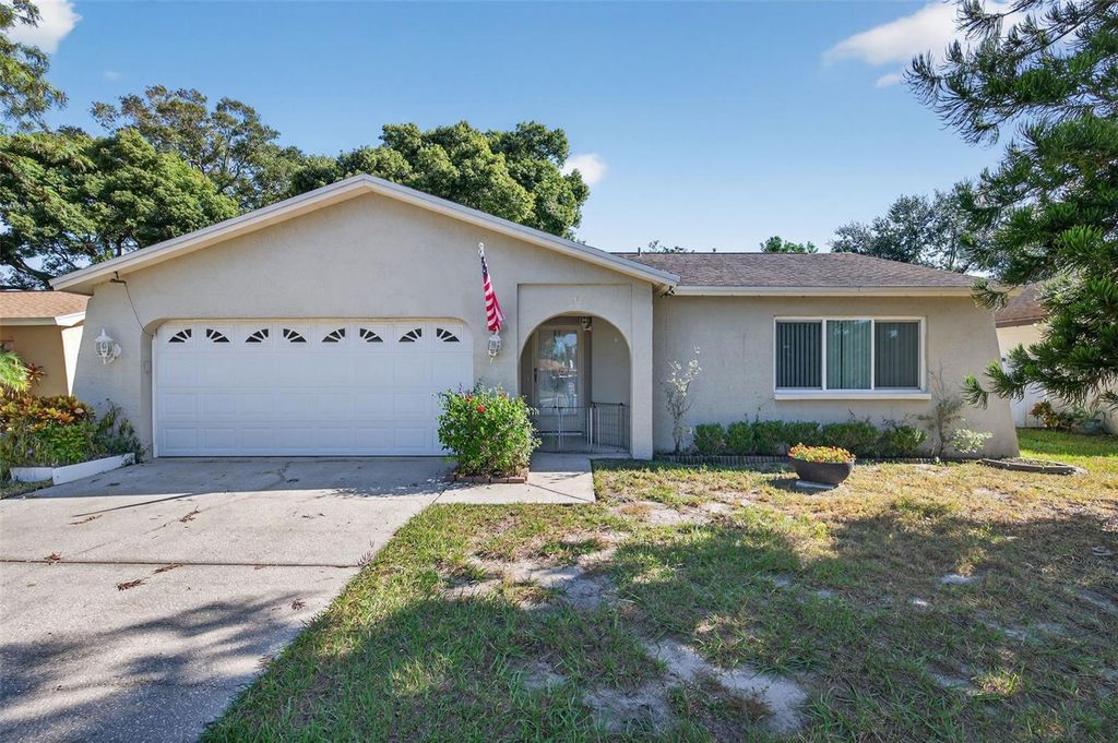 Photo of 1993 Citrus Hill Road, Palm Harbor, FL 34683 (MLS # TB8440237)