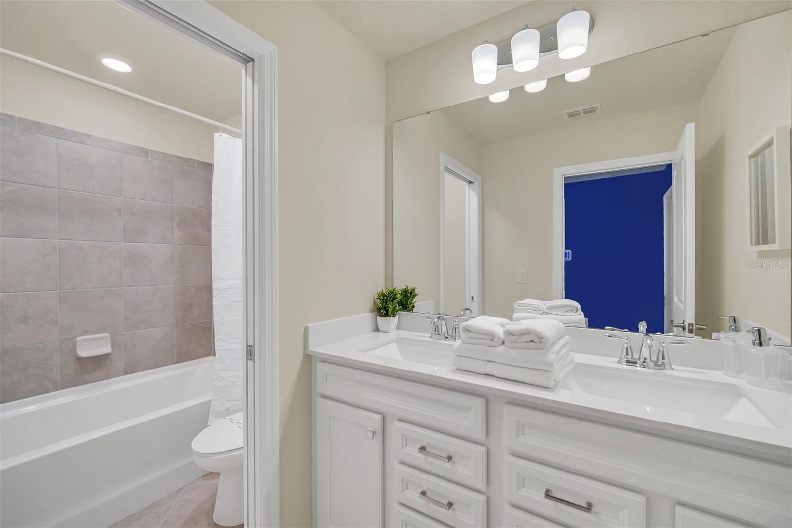 WINDSOR CAY PH 1 - Residential