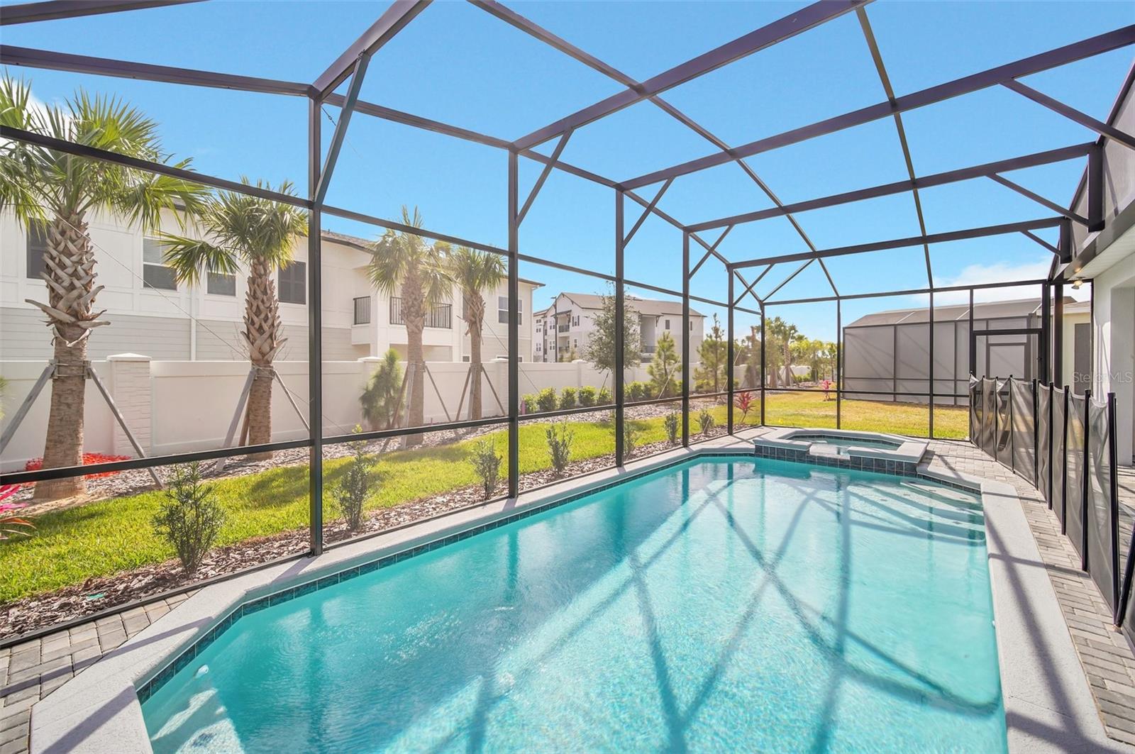 WINDSOR CAY PH 1 - Residential