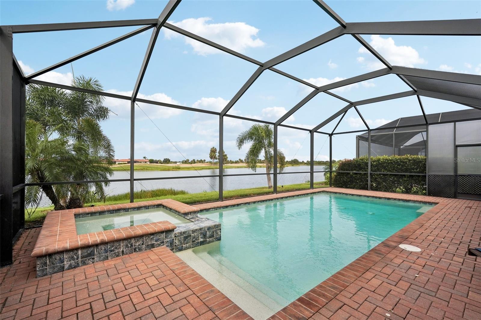 SARASOTA NATIONAL PH 5 - Residential