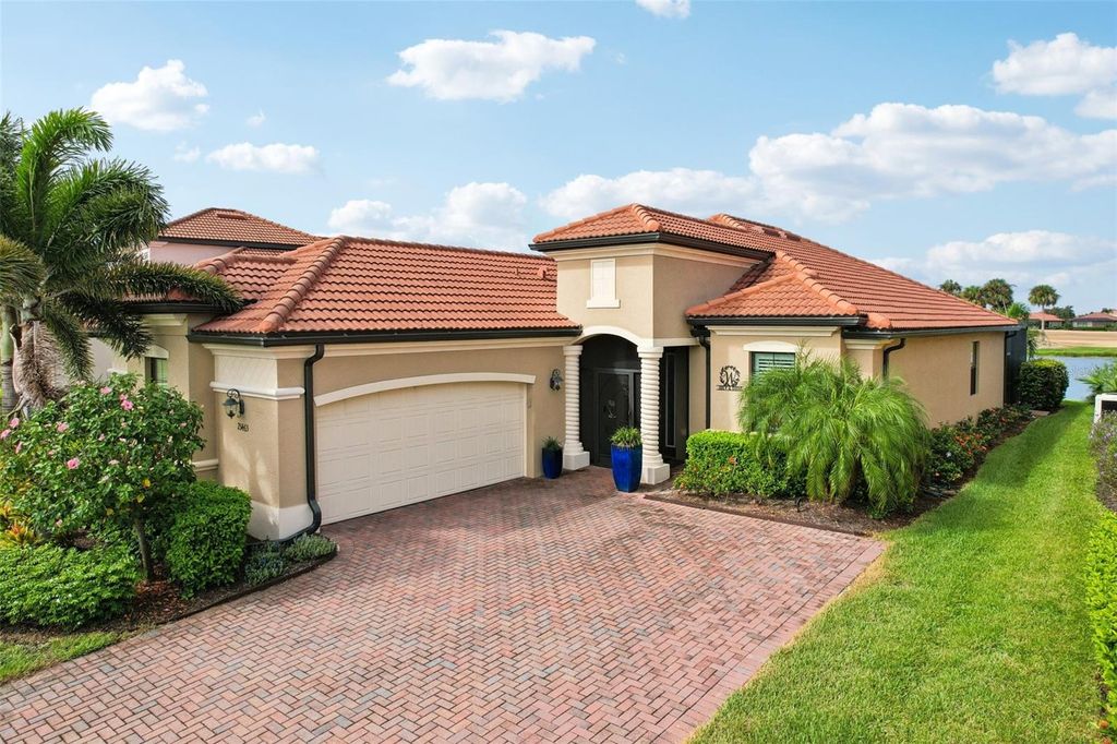 Photo of 23463 Waverly Circle, Venice, FL 34293 (MLS # A4666990)