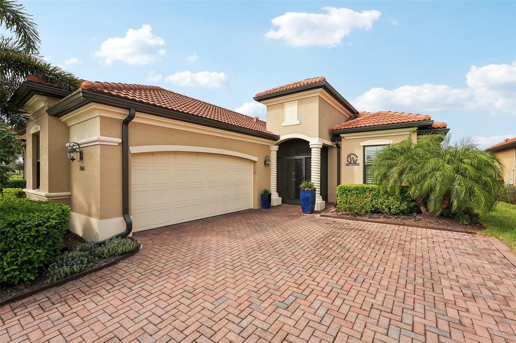 Photo of 23463 Waverly Circle, Venice, FL 34293 (MLS # A4666990)