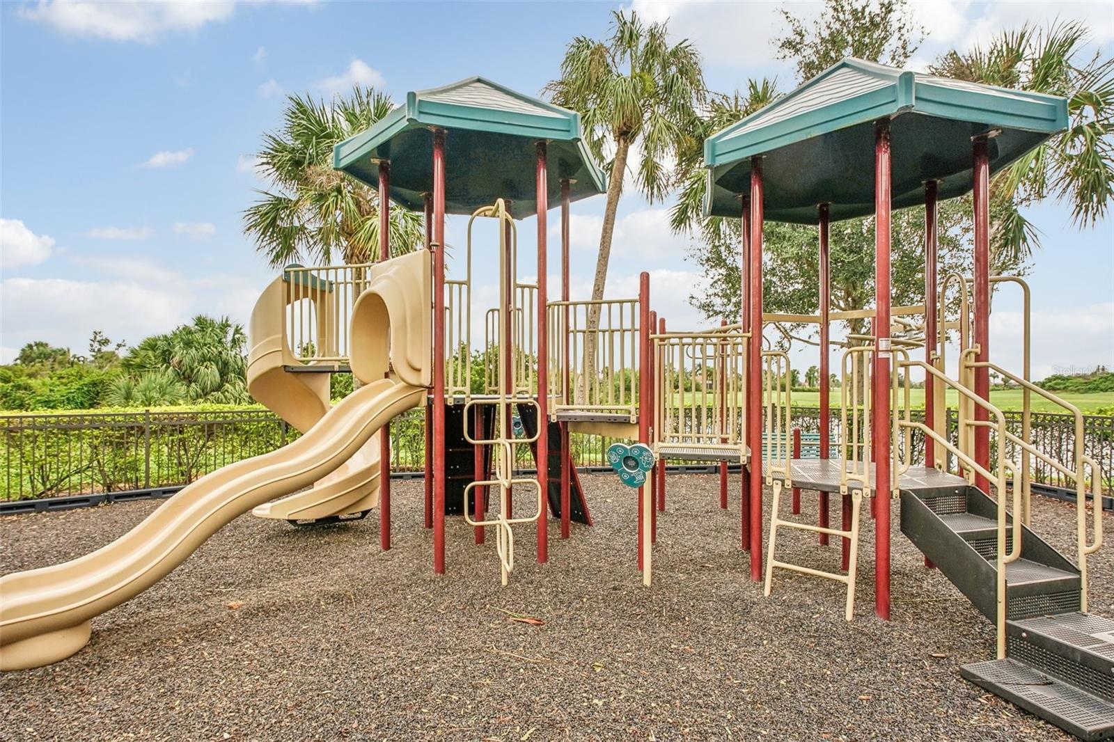 SARASOTA NATIONAL PH 5 - Residential