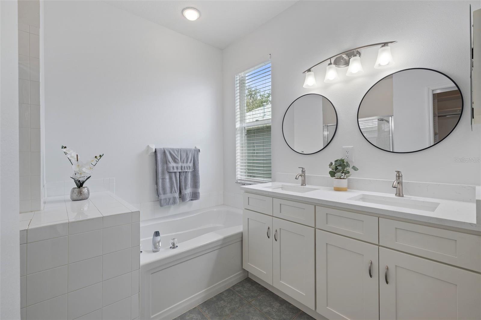 WESTCHASE SEC 377 - Residential