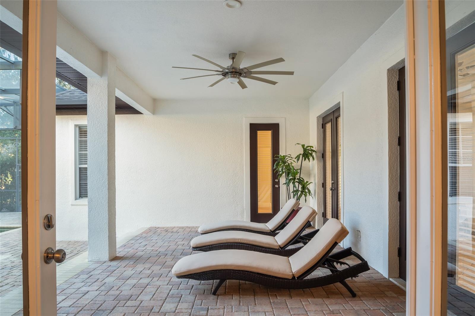 KEENES POINTE - Residential