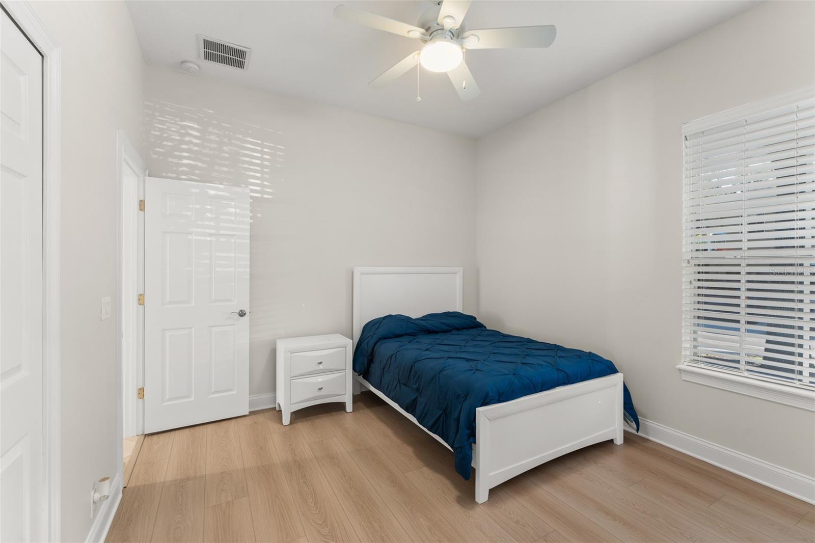 KEENES POINTE - Residential