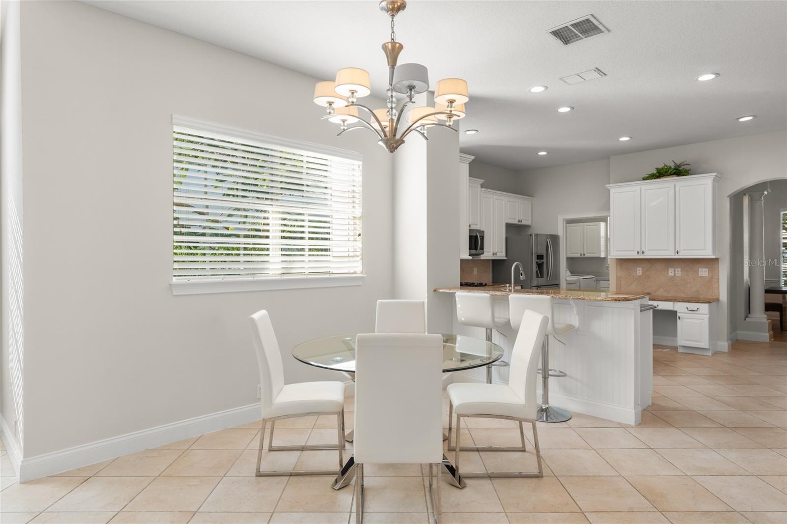 KEENES POINTE - Residential