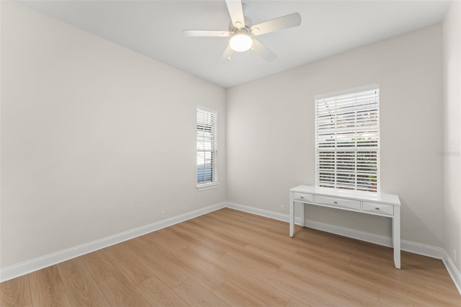 KEENES POINTE - Residential