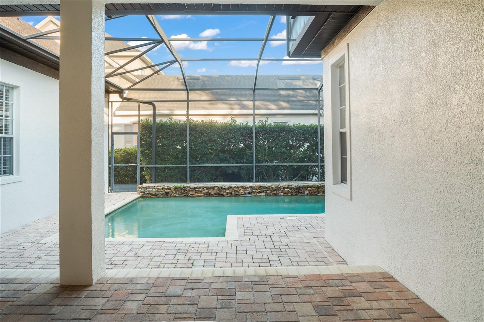 KEENES POINTE - Residential