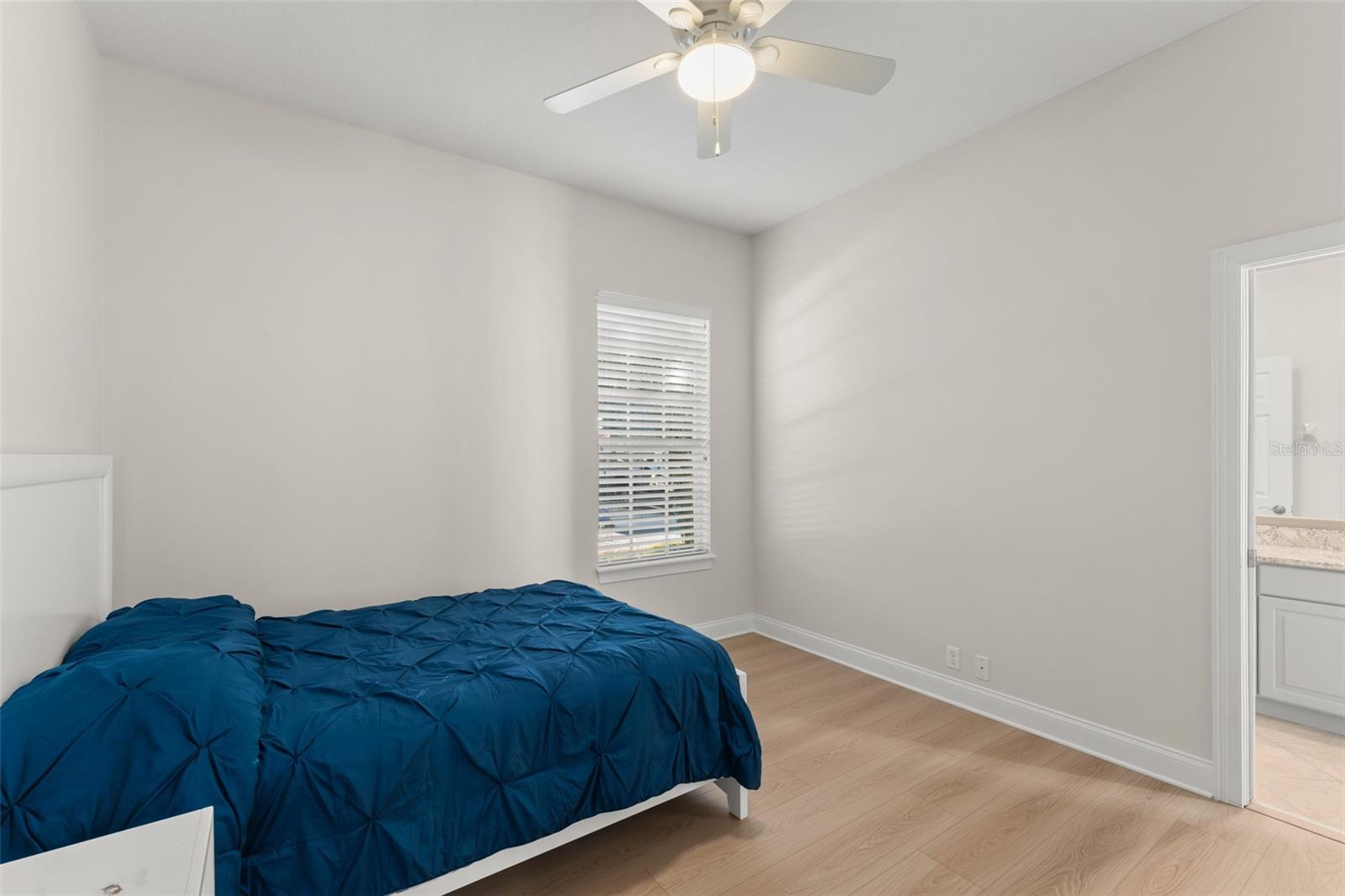 KEENES POINTE - Residential