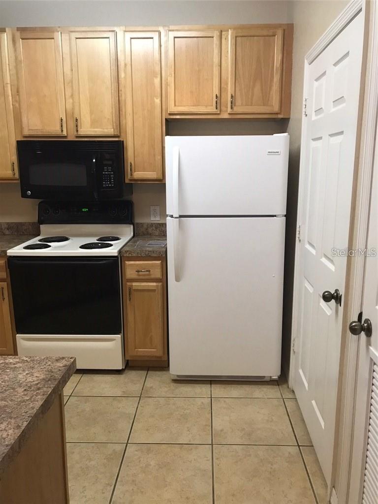 COURTNEY PALMS CONDO - Residential Lease