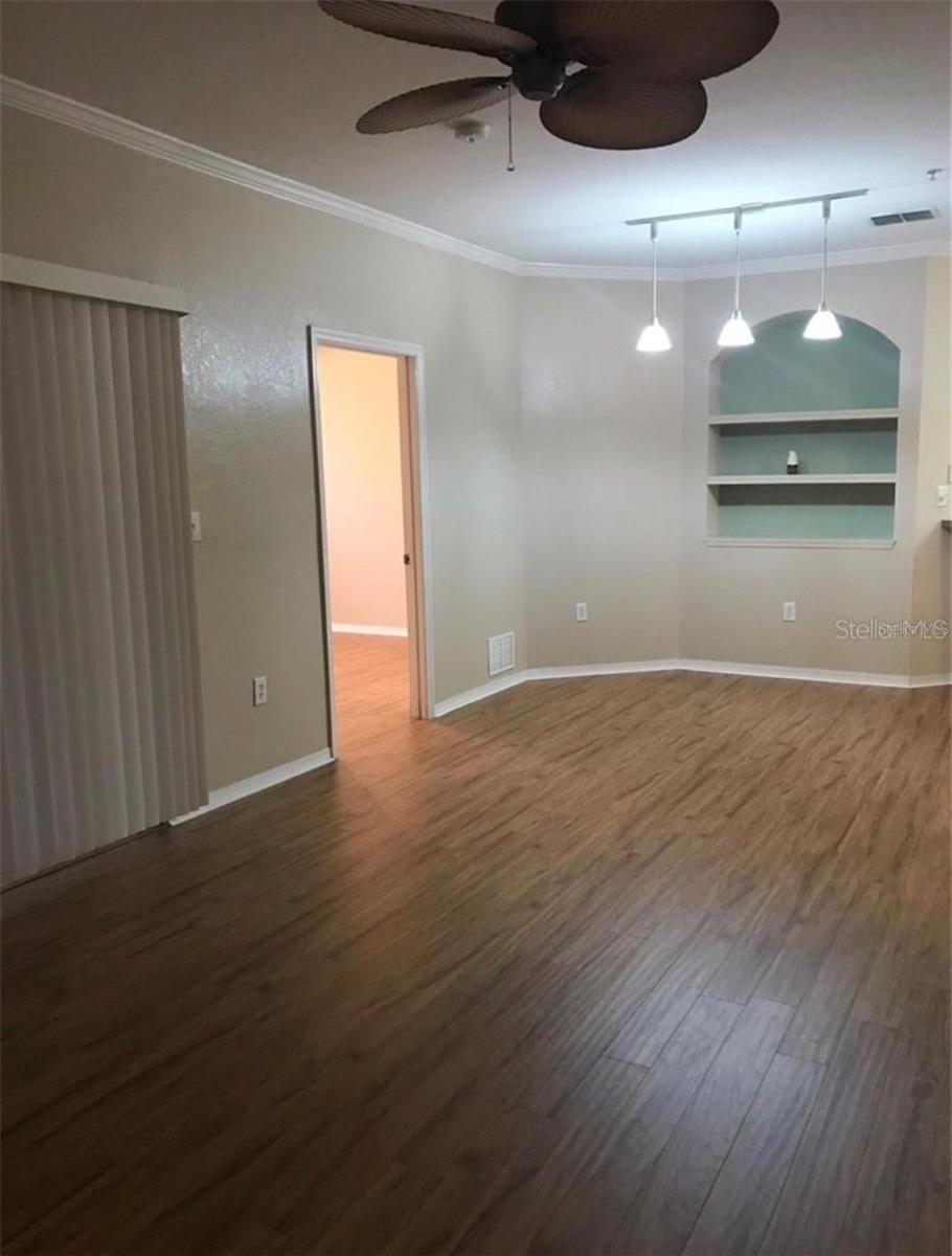 COURTNEY PALMS CONDO - Residential Lease