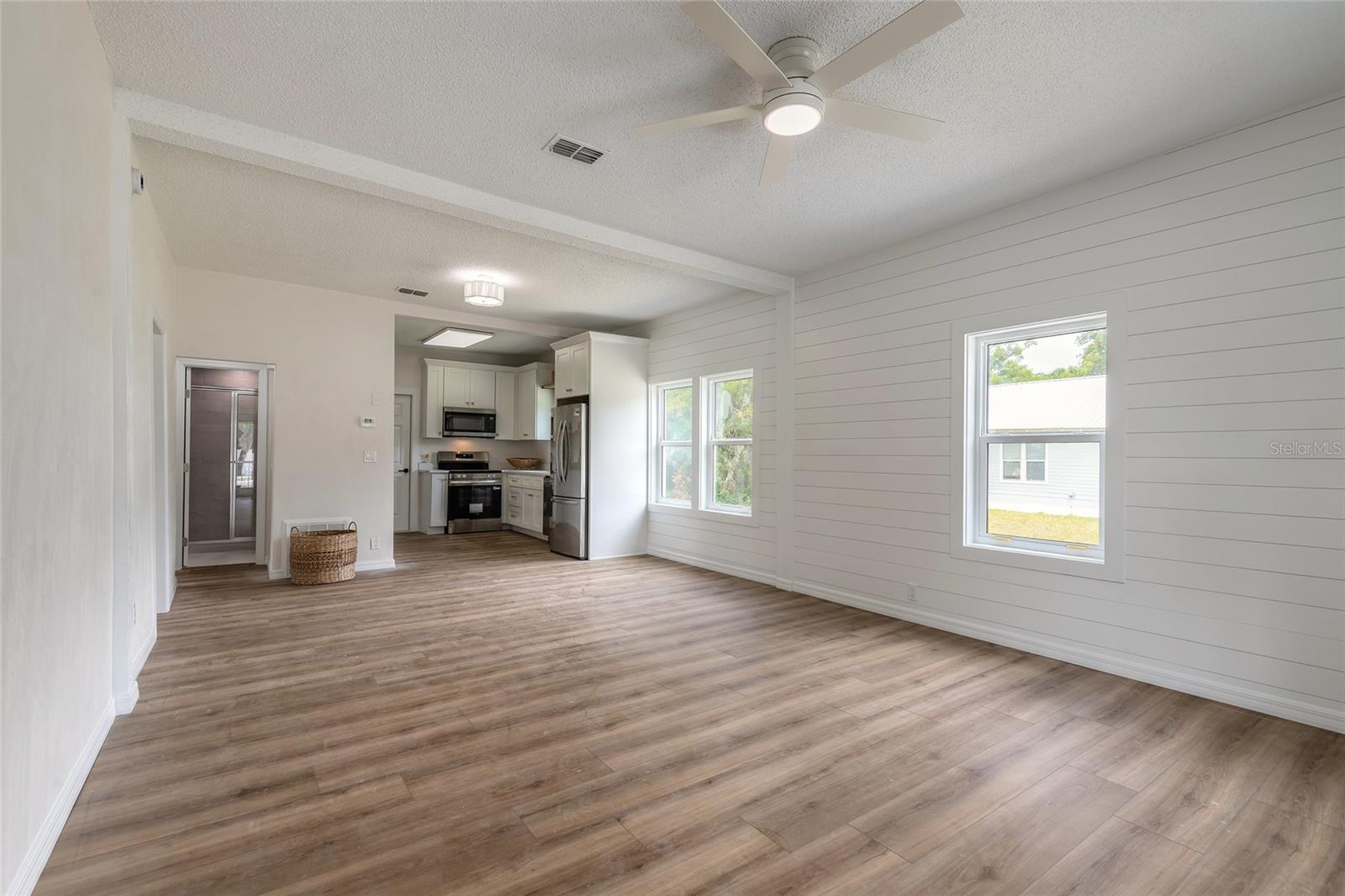 SHELDONS NEW SMYRNA - Commercial Sale