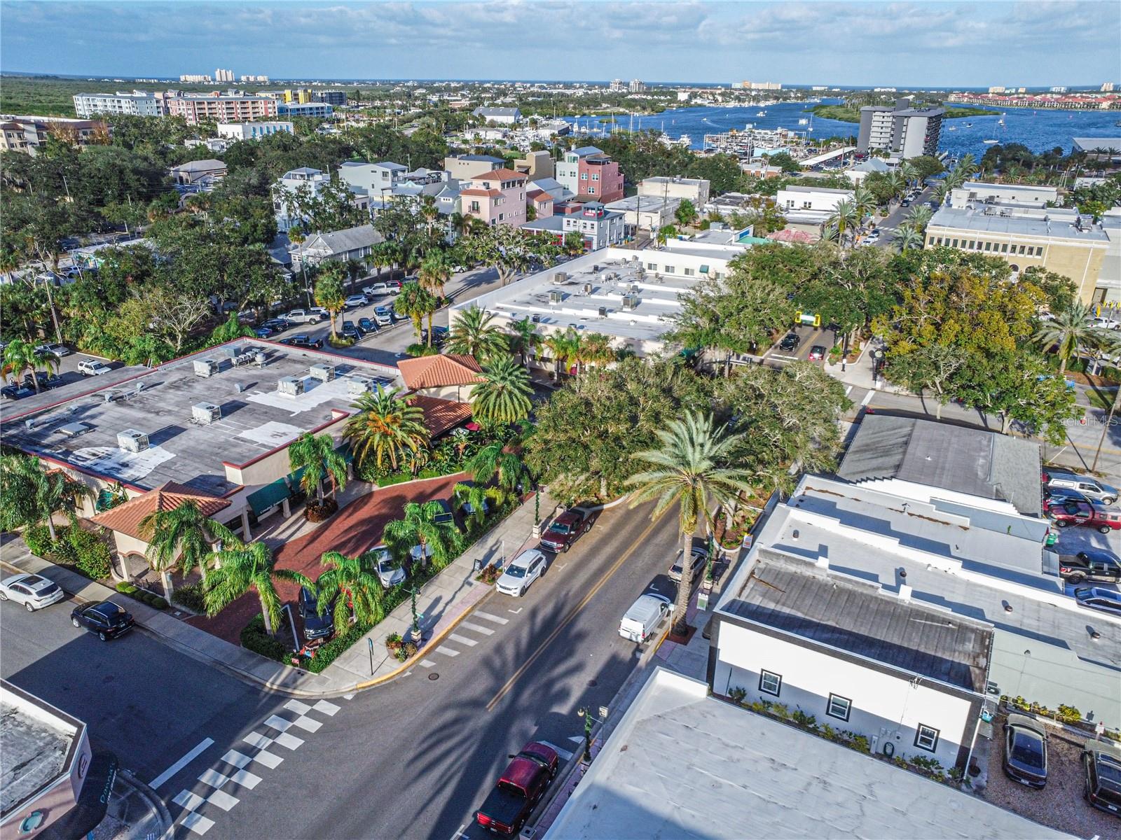 SHELDONS NEW SMYRNA - Commercial Sale