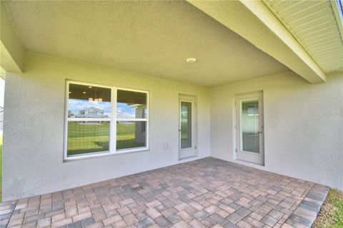 A home in AUBURNDALE