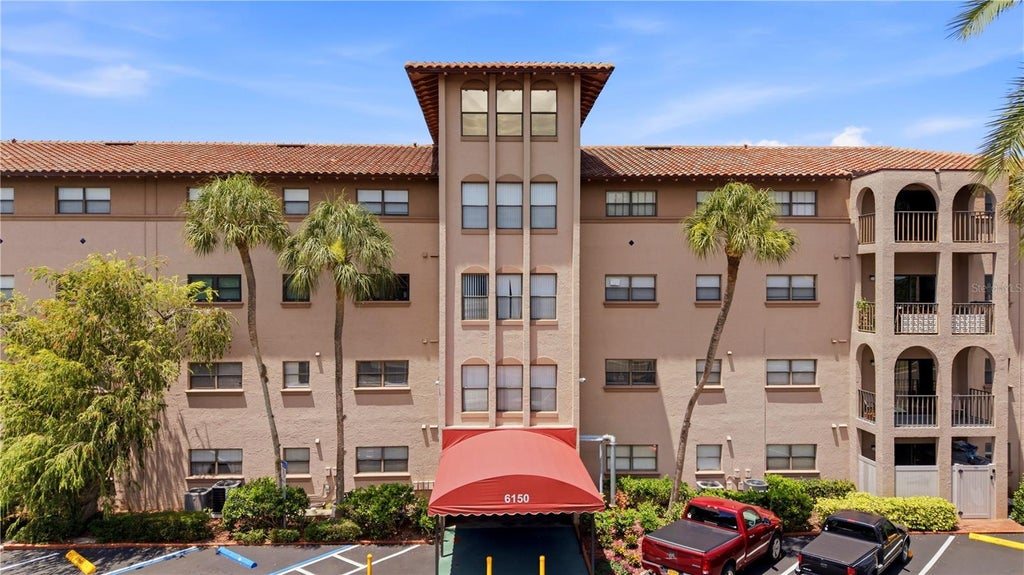 Photo of 6150 Gulfport Boulevard S #208, Gulfport, FL 33707 (MLS # TB8515829)